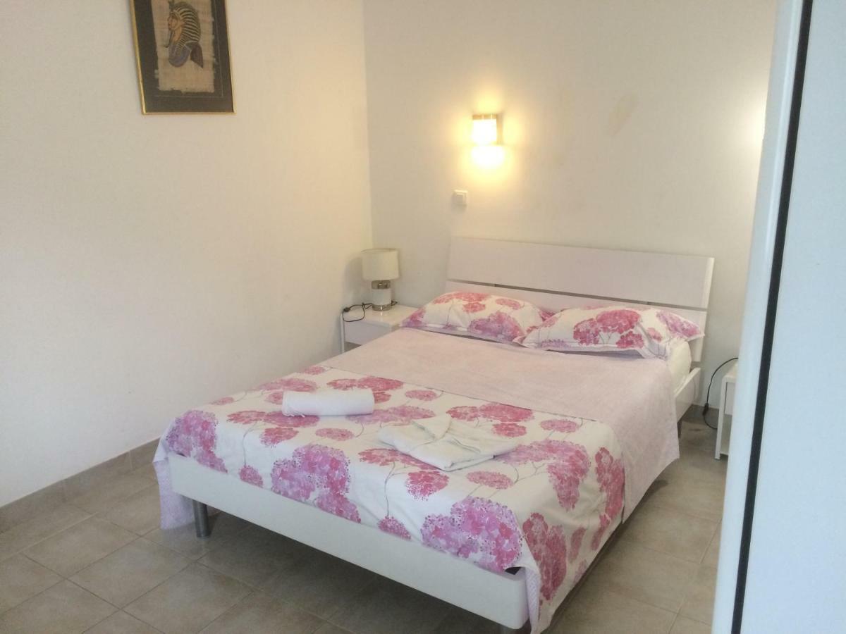 Appartements La Mangouste Sainte-Maxime Eksteriør bilde
